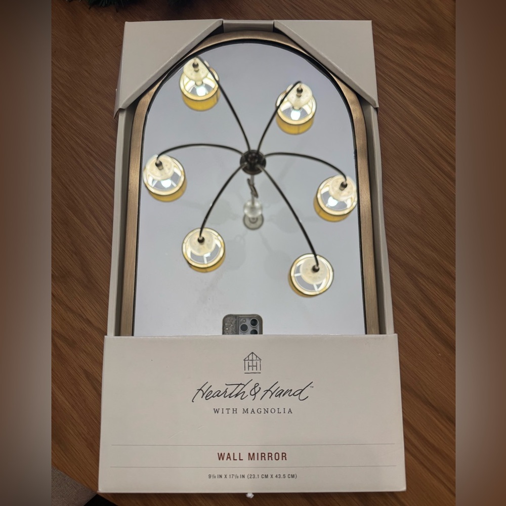 NIB Hearth & Hand with Magnolia wall mirror